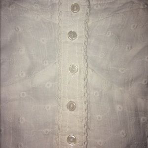 Forever 21 Tops - White Forever 21 Crop Top Forever 21 Tops - White Forever 21 Crop Top